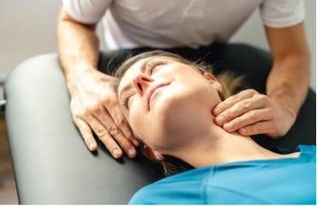 <a href='http://m.kisslarc.com/smz/' target='_blank' title='失眠癥'><span style='color: #0000ff'><strong>失眠癥</strong></span></a>