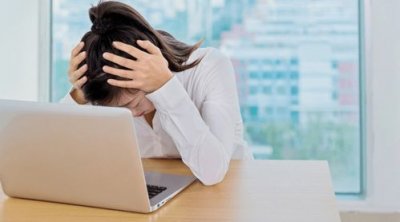 <a href='http://m.kisslarc.com/smz/' target='_blank' title='失眠癥'><span style='color: #0000ff'><strong>失眠癥</strong></span></a>