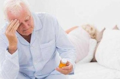 <a href='http://m.kisslarc.com/smz/' target='_blank' title='失眠癥'><span style='color: #0000ff'><strong>失眠癥</strong></span></a>