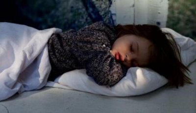 <a href='http://m.kisslarc.com/smz/' target='_blank' title='失眠癥'><span style='color: #0000ff'><strong>失眠癥</strong></span></a>