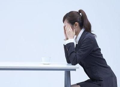 <a href='http://m.kisslarc.com/smz/' target='_blank' title='失眠癥'><span style='color: #0000ff'><strong>失眠癥</strong></span></a>