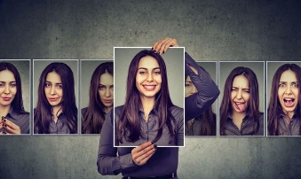 �L��<a href='http://m.kisslarc.com/smz/' target='_blank' title='ʧ�߰Y'><span style='color: #0000ff'><strong>ʧ�߰Y</strong></span></a>�ί��tԺ